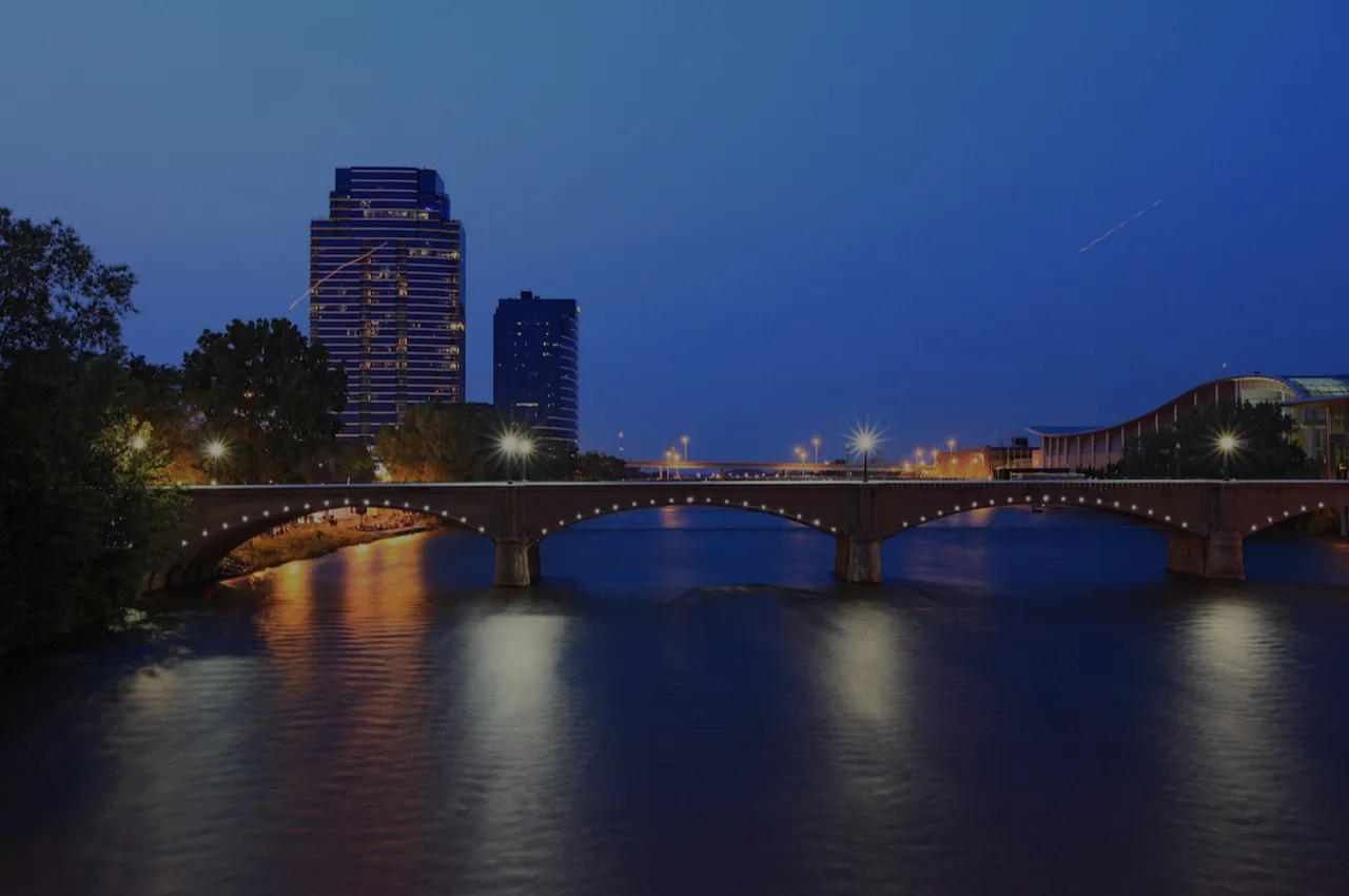 Grand Rapids Michigan Dark