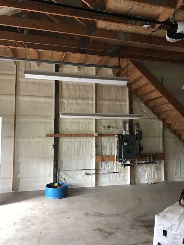 Grand Rapids Spray Foam Insulation For Pole Barn 01